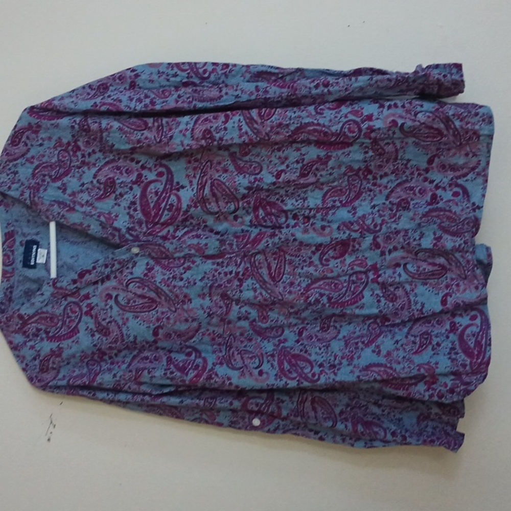 Woman's button up shirt